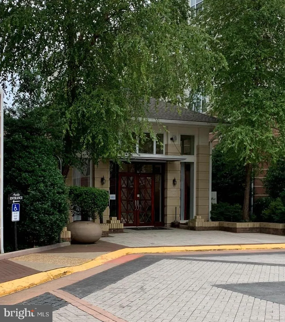 9480 VIRGINIA CENTER BOULEVARD, Vienna, VA 22181