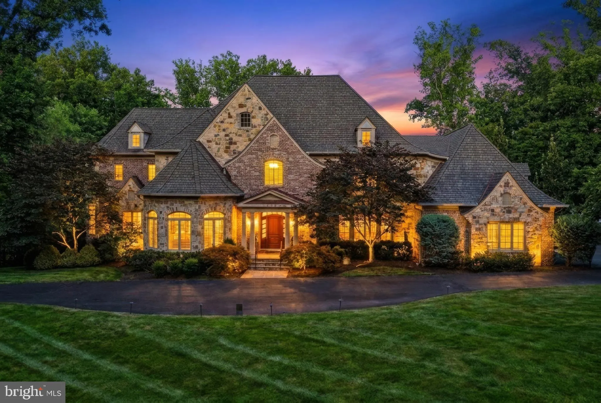 1239 DALEVIEW DRIVE, Mclean, VA 22102