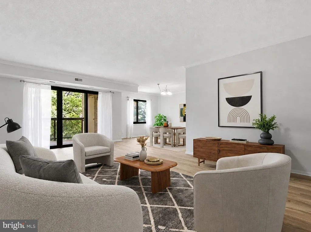 309 YOAKUM PARKWAY, Alexandria, VA 22304