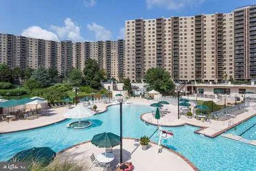 309 YOAKUM PARKWAY, Alexandria, VA 22304