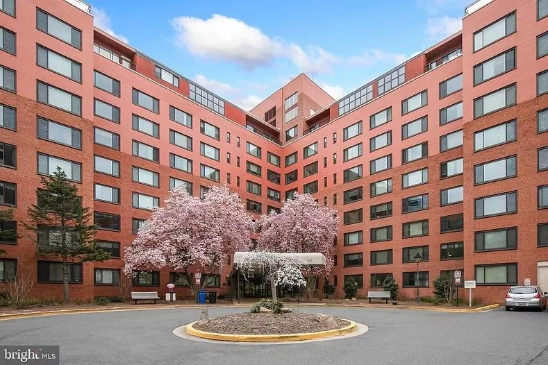 1111 ARLINGTON BOULEVARD, Arlington, VA 22209