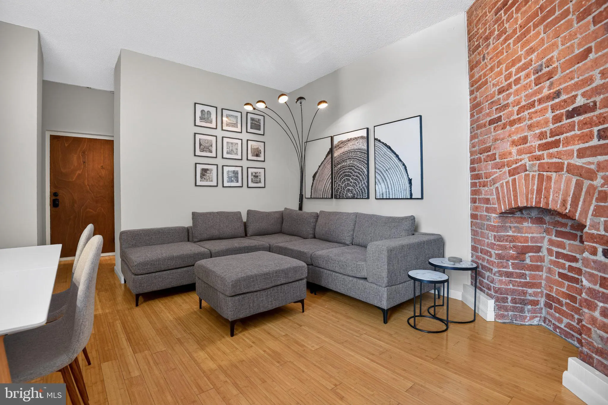 1615 Q STREET, Washington, DC 20009