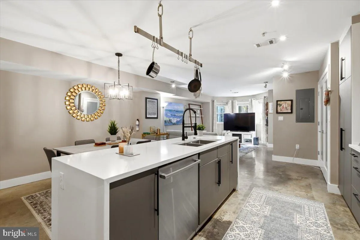 3222 13TH STREET, Washington, DC 20010