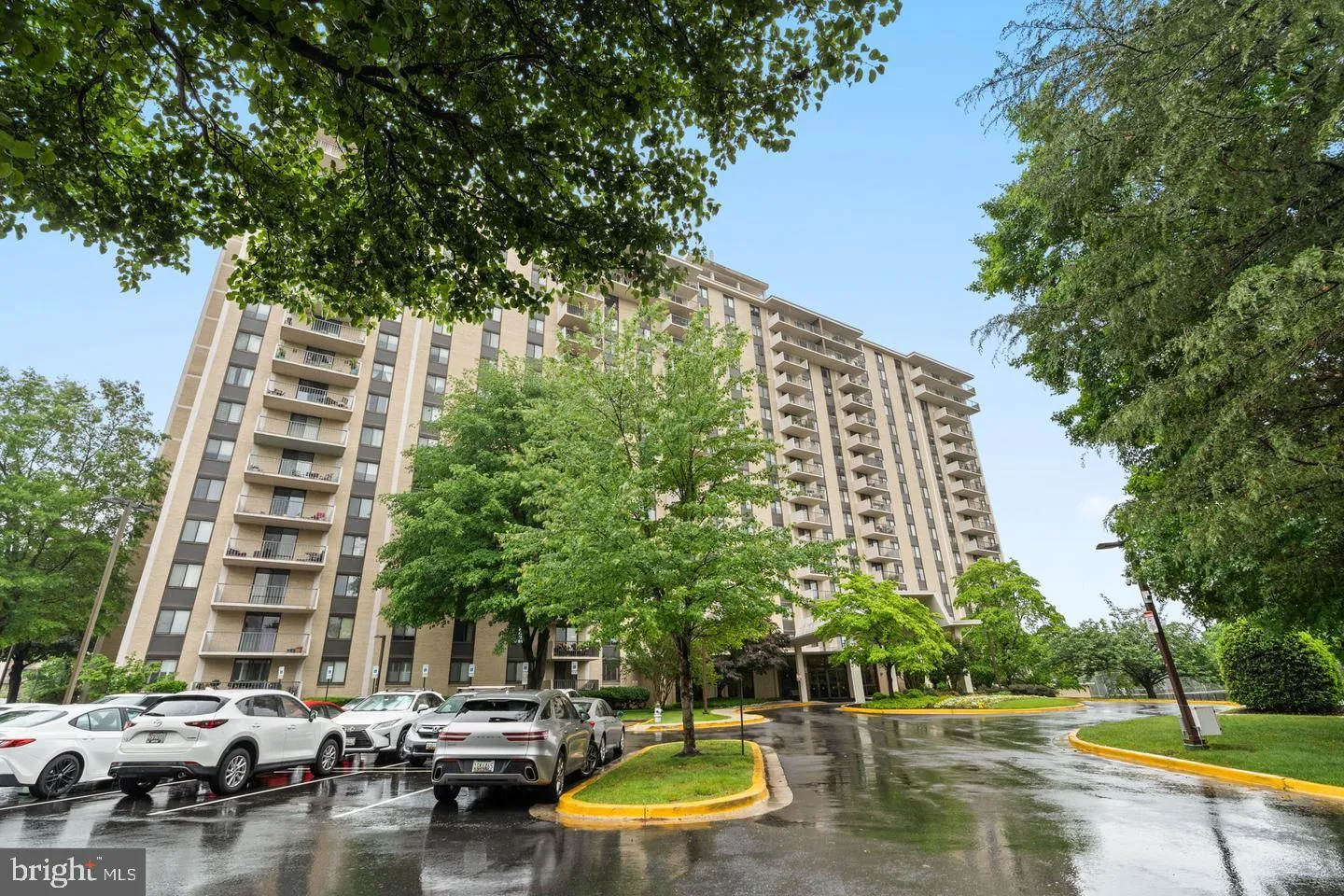 7420 WESTLAKE TERRACE, Bethesda, MD 20817