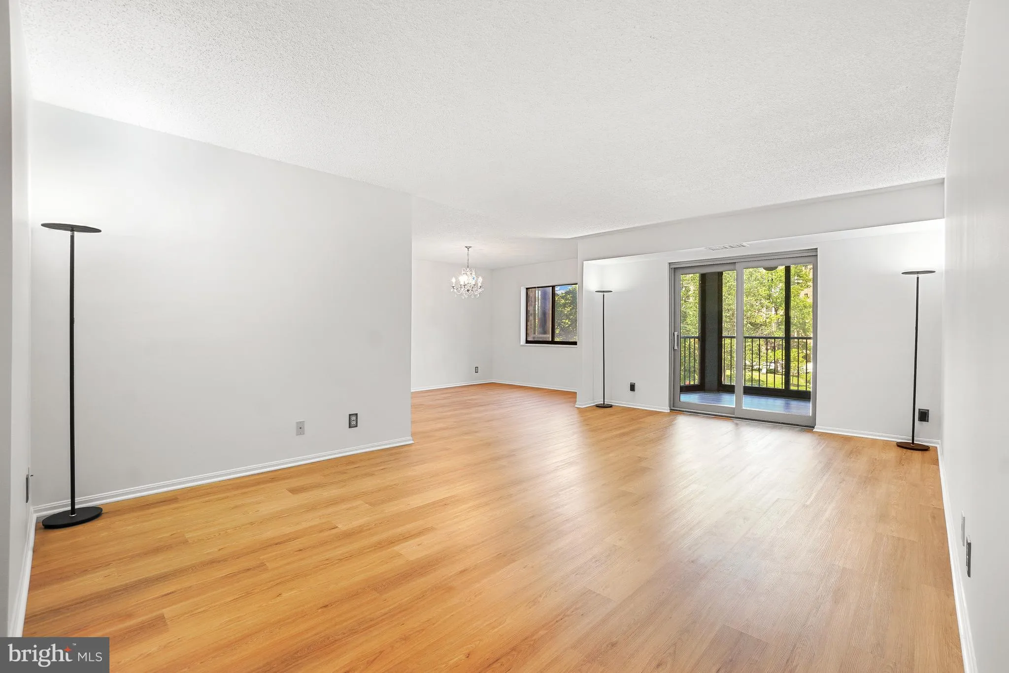 5902 MOUNT EAGLE DRIVE, Alexandria, VA 22303