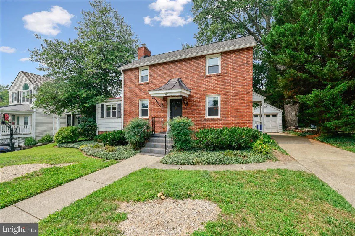 4525 CHELSEA LANE, Bethesda, MD 20814