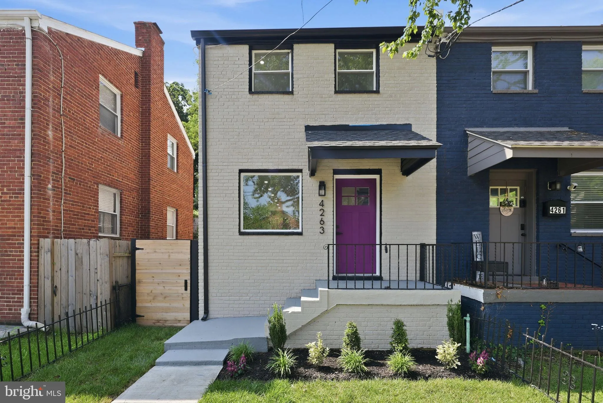 4263 HILDRETH STREET, Washington, DC 20019
