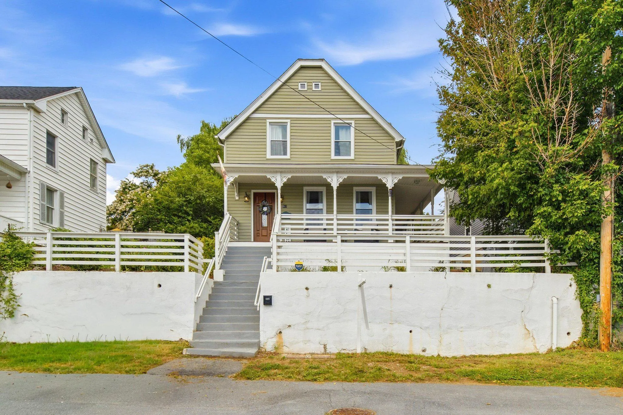 811 B STREET, Brunswick, MD 21716