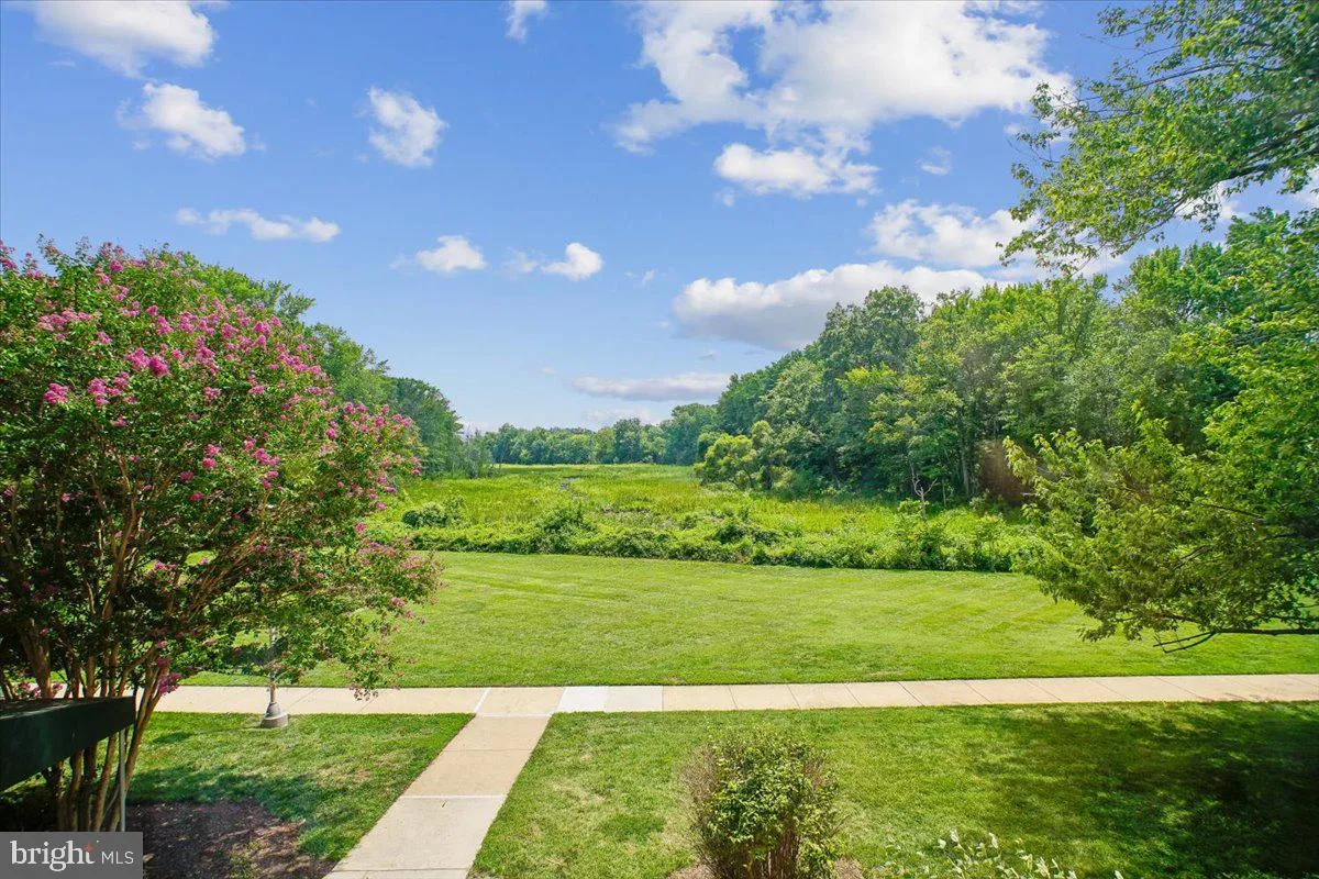6631 WAKEFIELD DRIVE, Alexandria, VA 22307