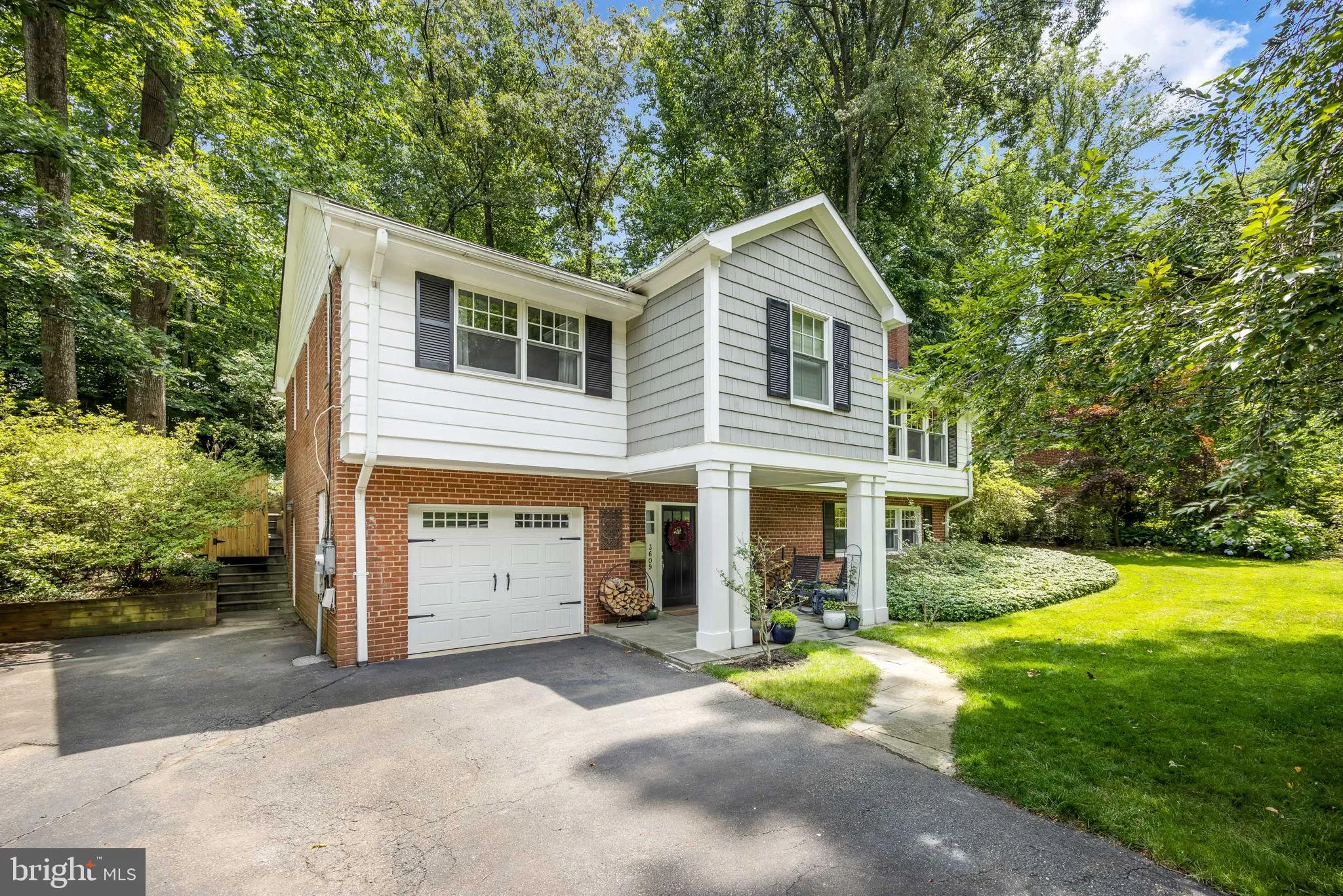 3609 WHISPERING LANE, Falls Church, VA 22041