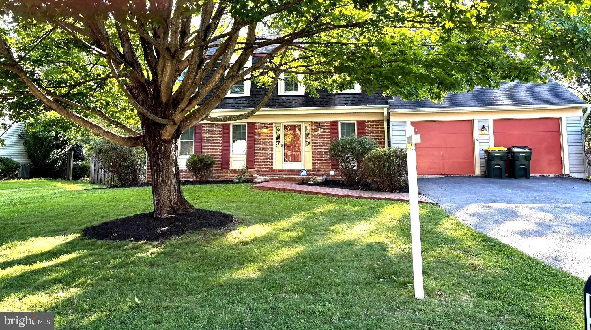5710 MACKENZIE STREET, Centreville, VA 20120