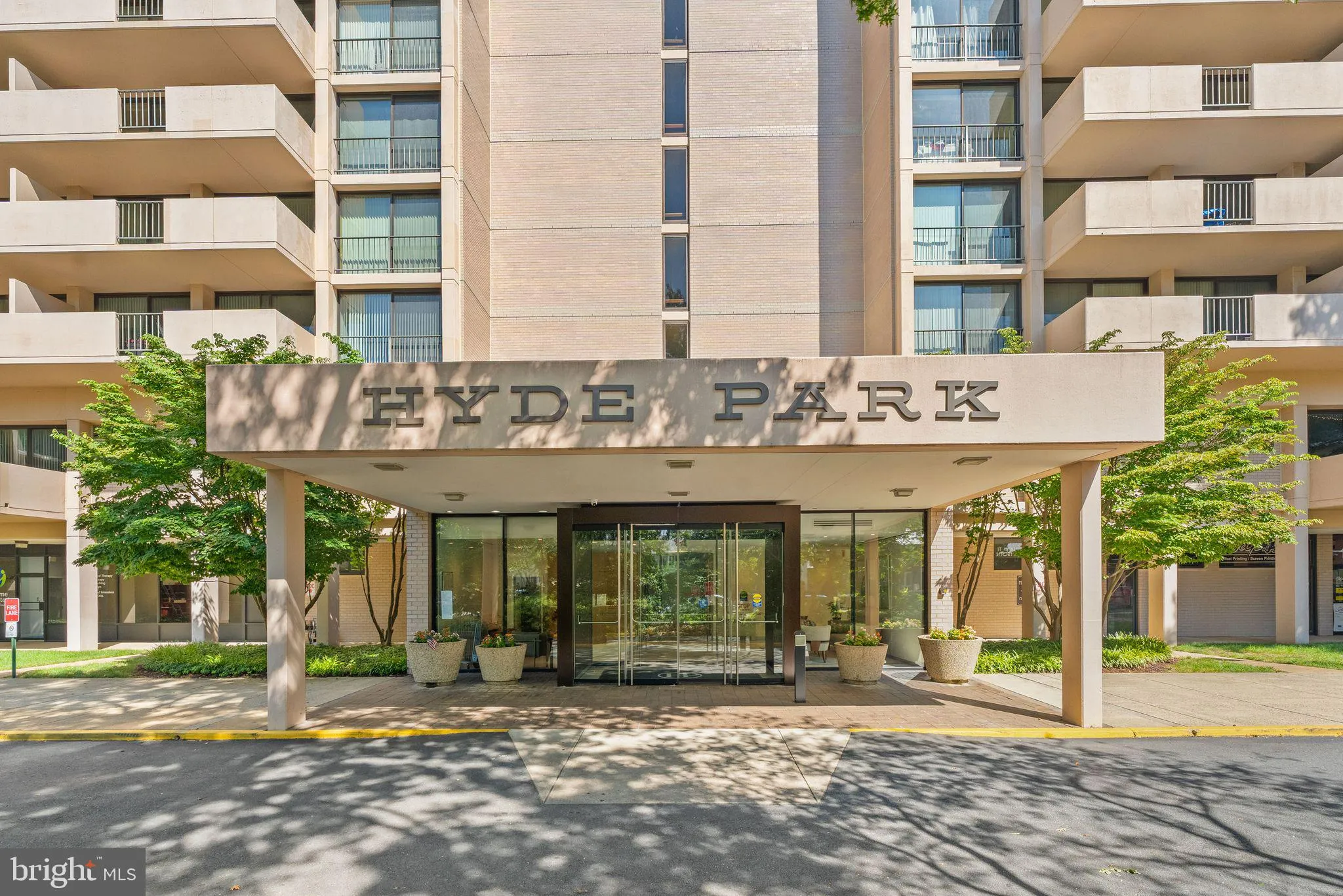 4141 HENDERSON ROAD, Arlington, VA 22203