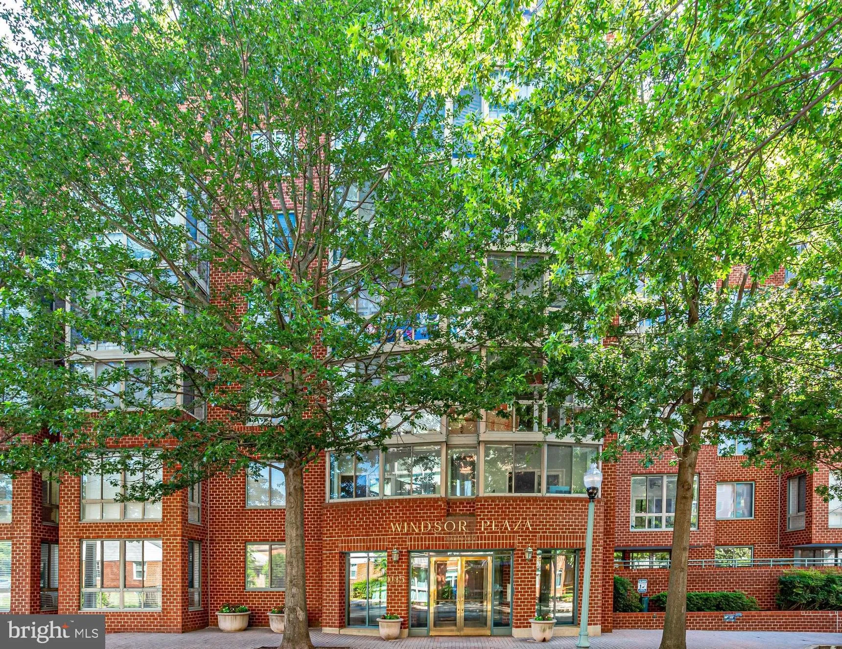 1045 UTAH STREET, Arlington, VA 22201