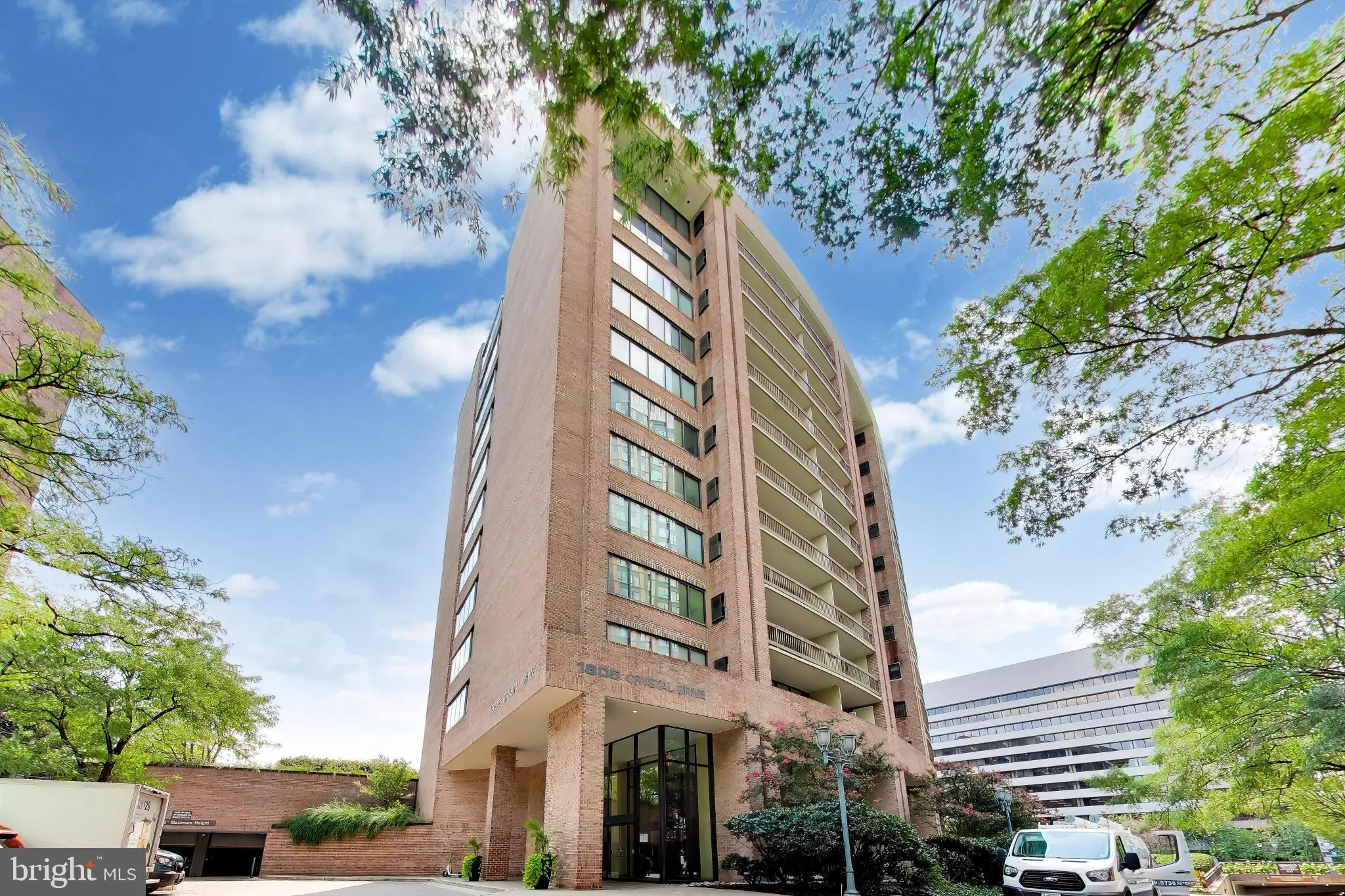 1805 CRYSTAL DRIVE, Arlington, VA 22202
