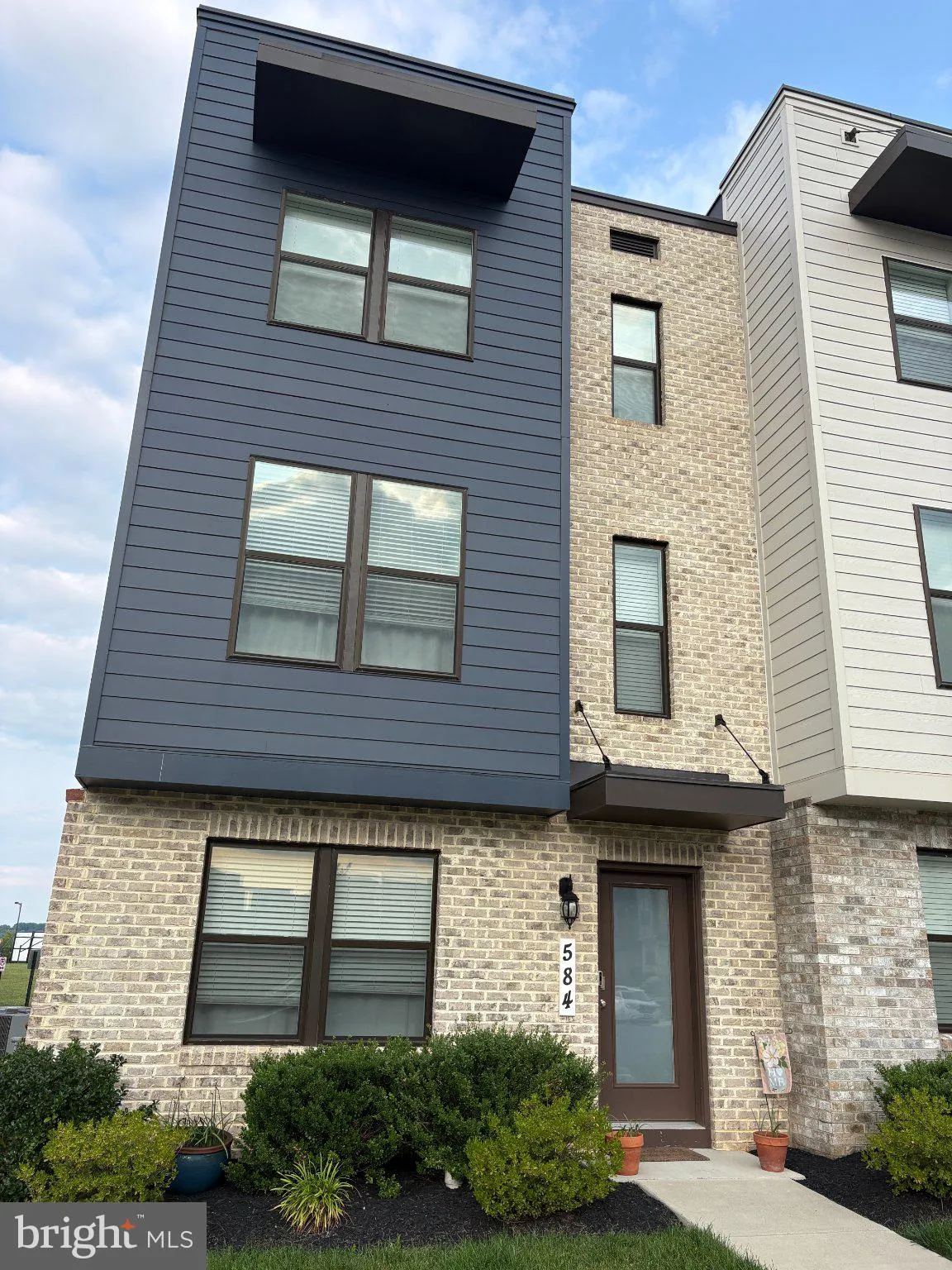 584 UNION STREET, Frederick, MD 21701