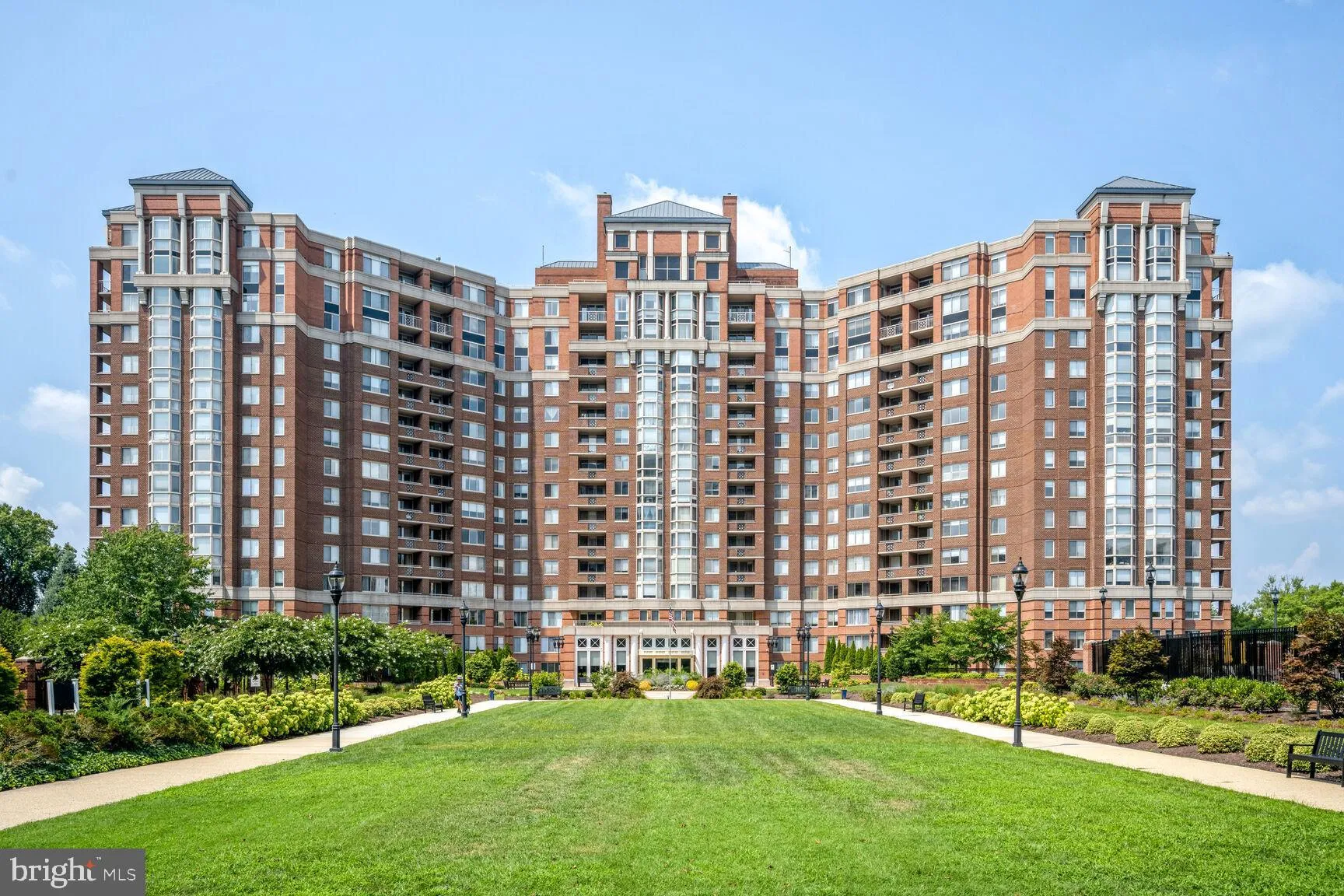 5809 NICHOLSON LANE, Rockville, MD 20852