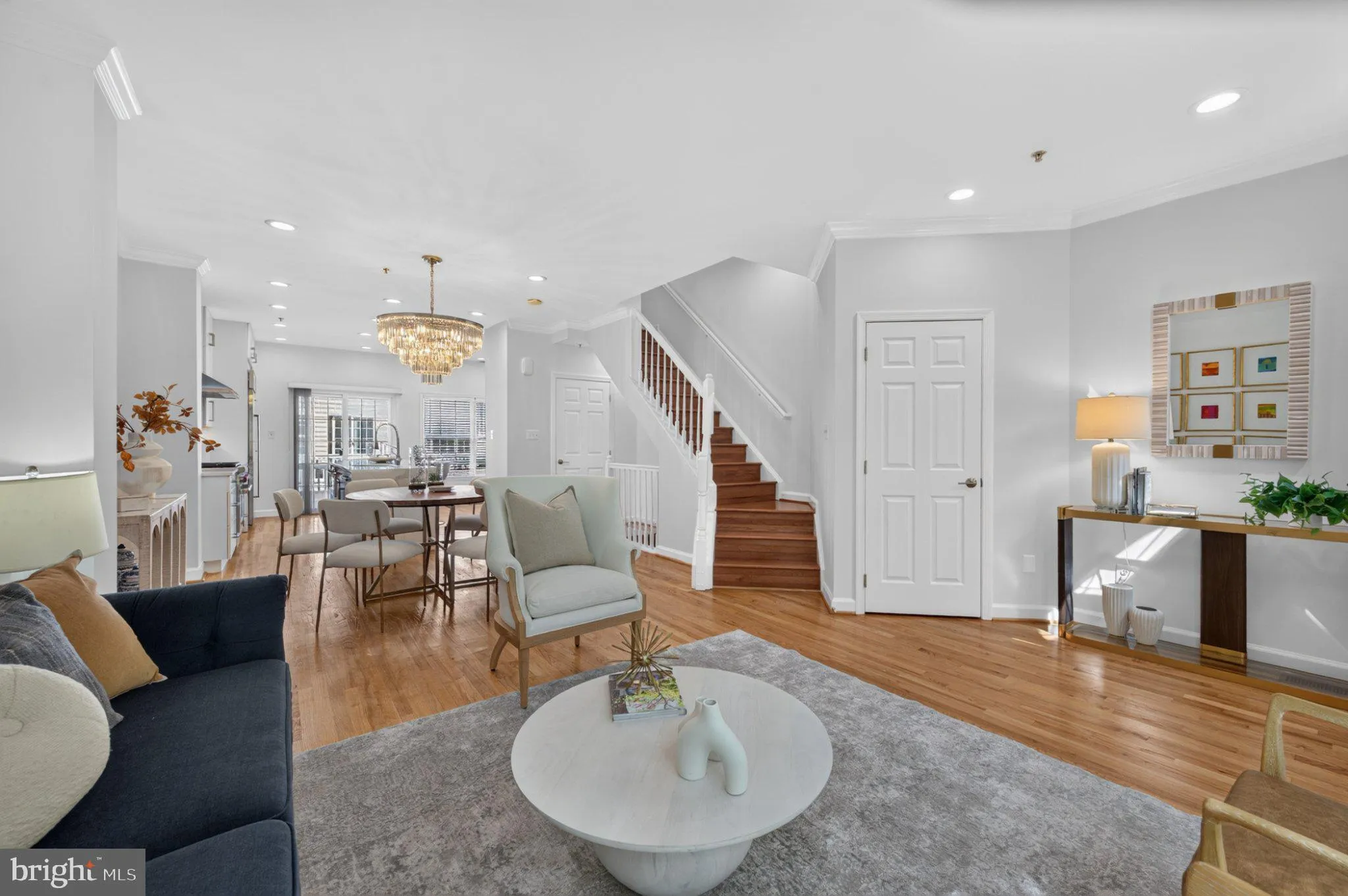 715 G STREET, Washington, DC 20024