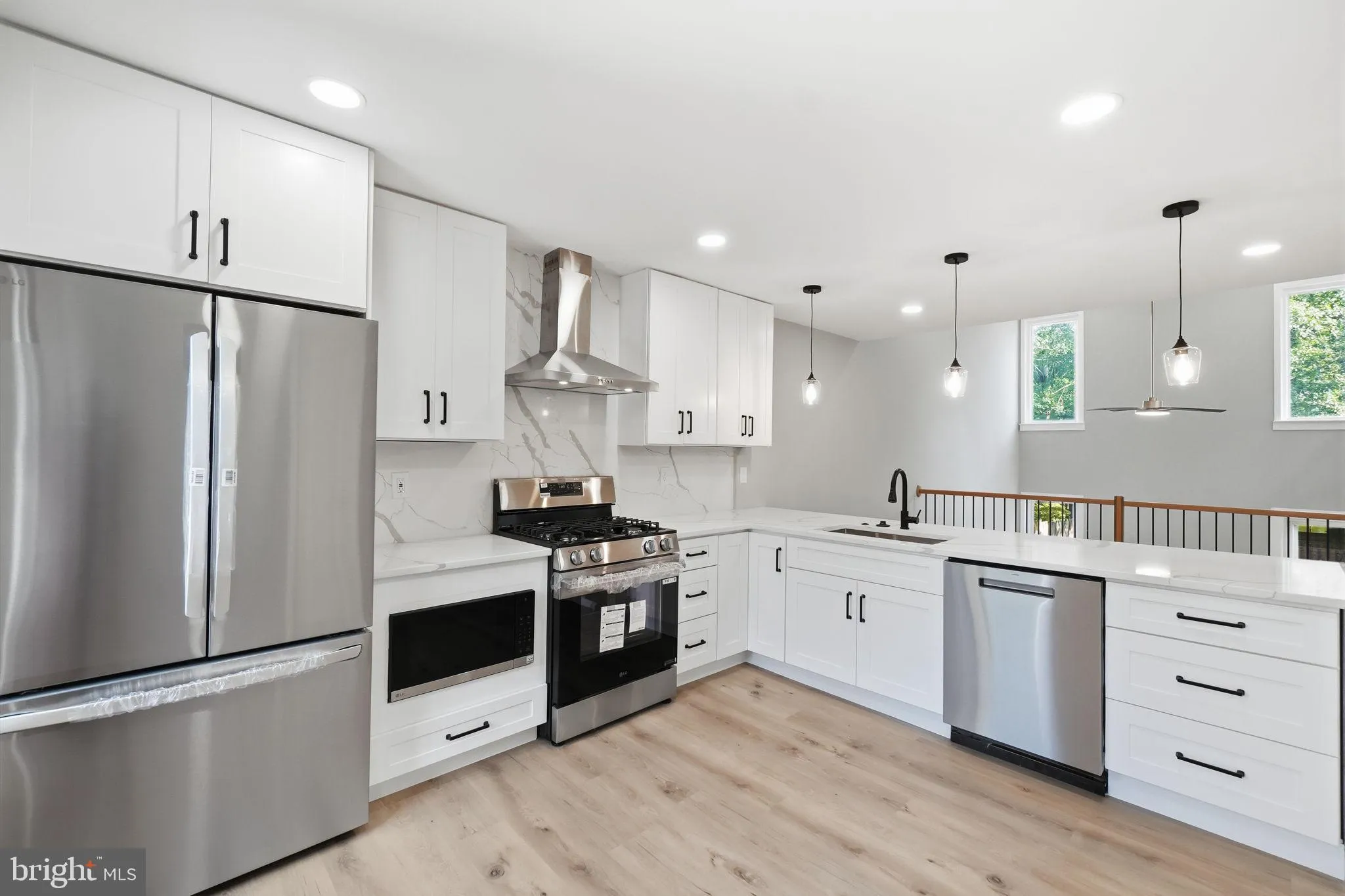7559 CHRISLAND COVE, Falls Church, VA 22042