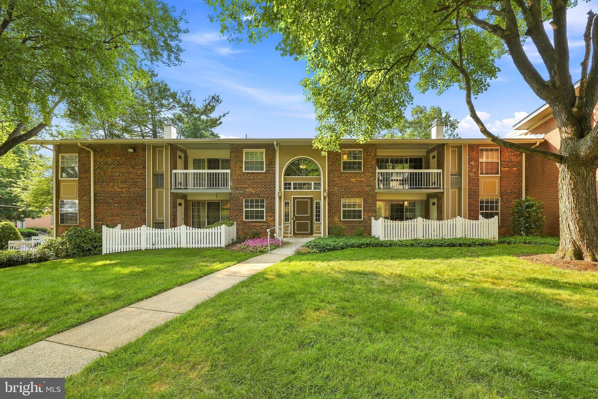 1914 WILSON, Mclean, VA 22102