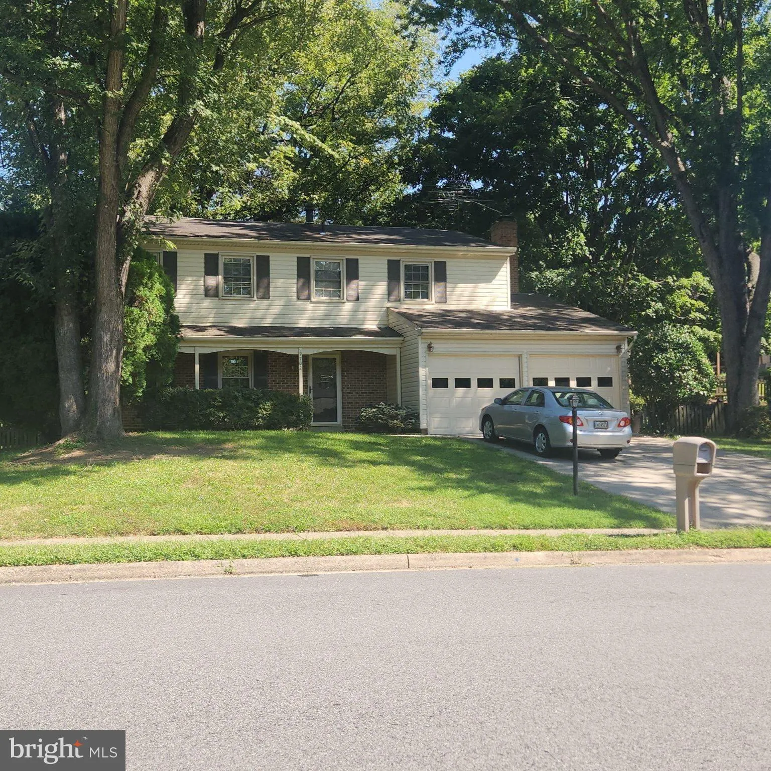 9702 ASPEN HOLLOW WAY, Fairfax, VA 22032