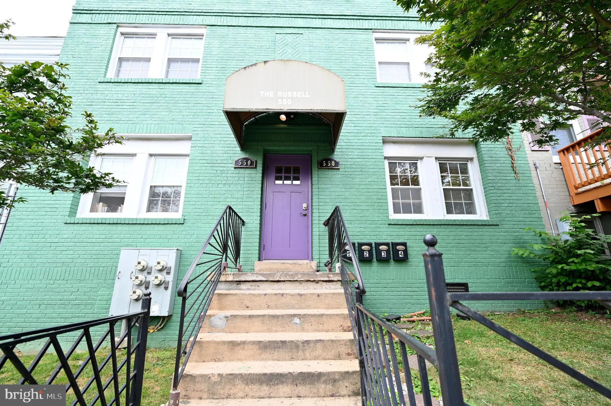 550 HOBART PLACE, Washington, DC 20001