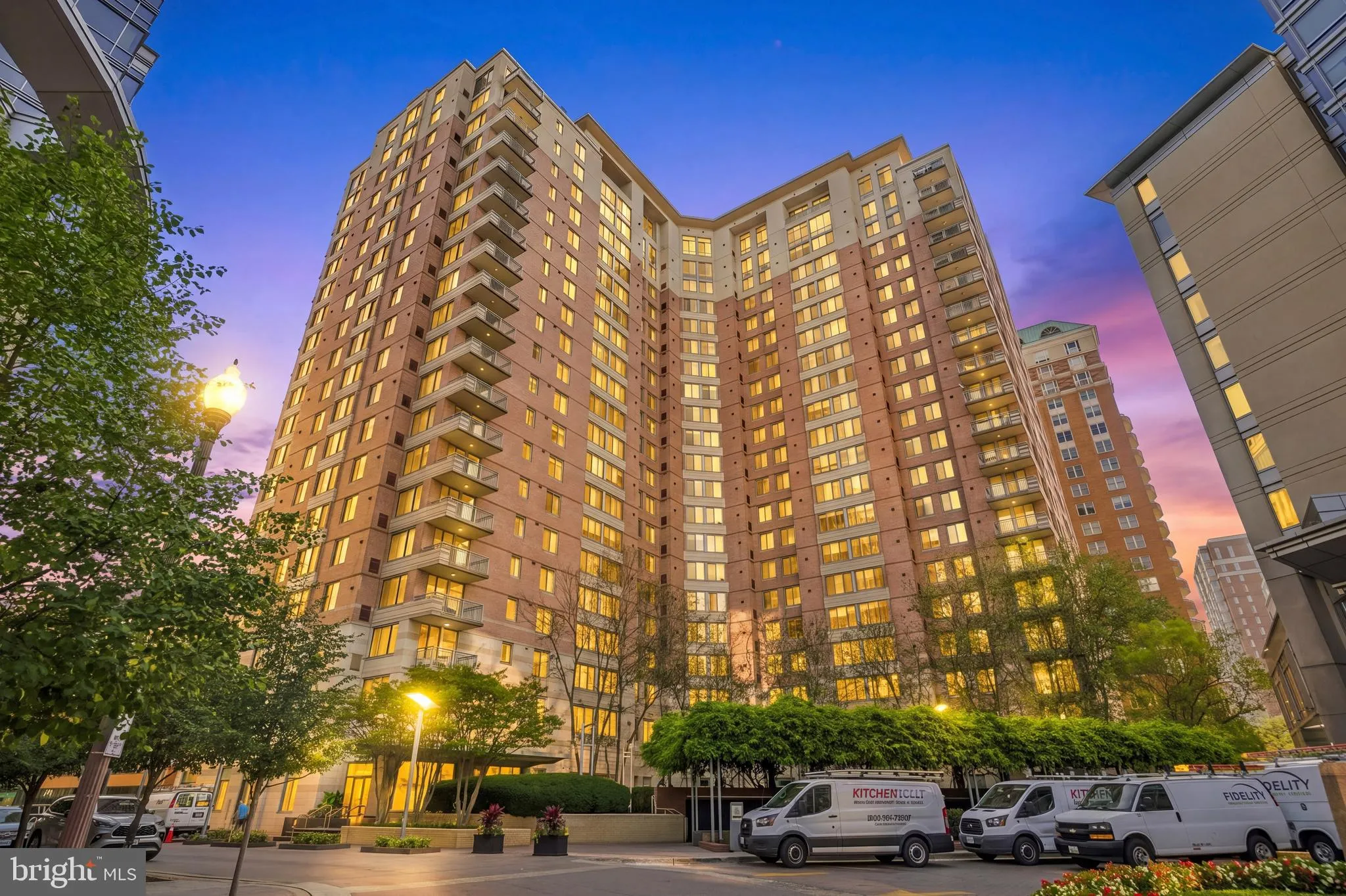851 GLEBE ROAD, Arlington, VA 22203