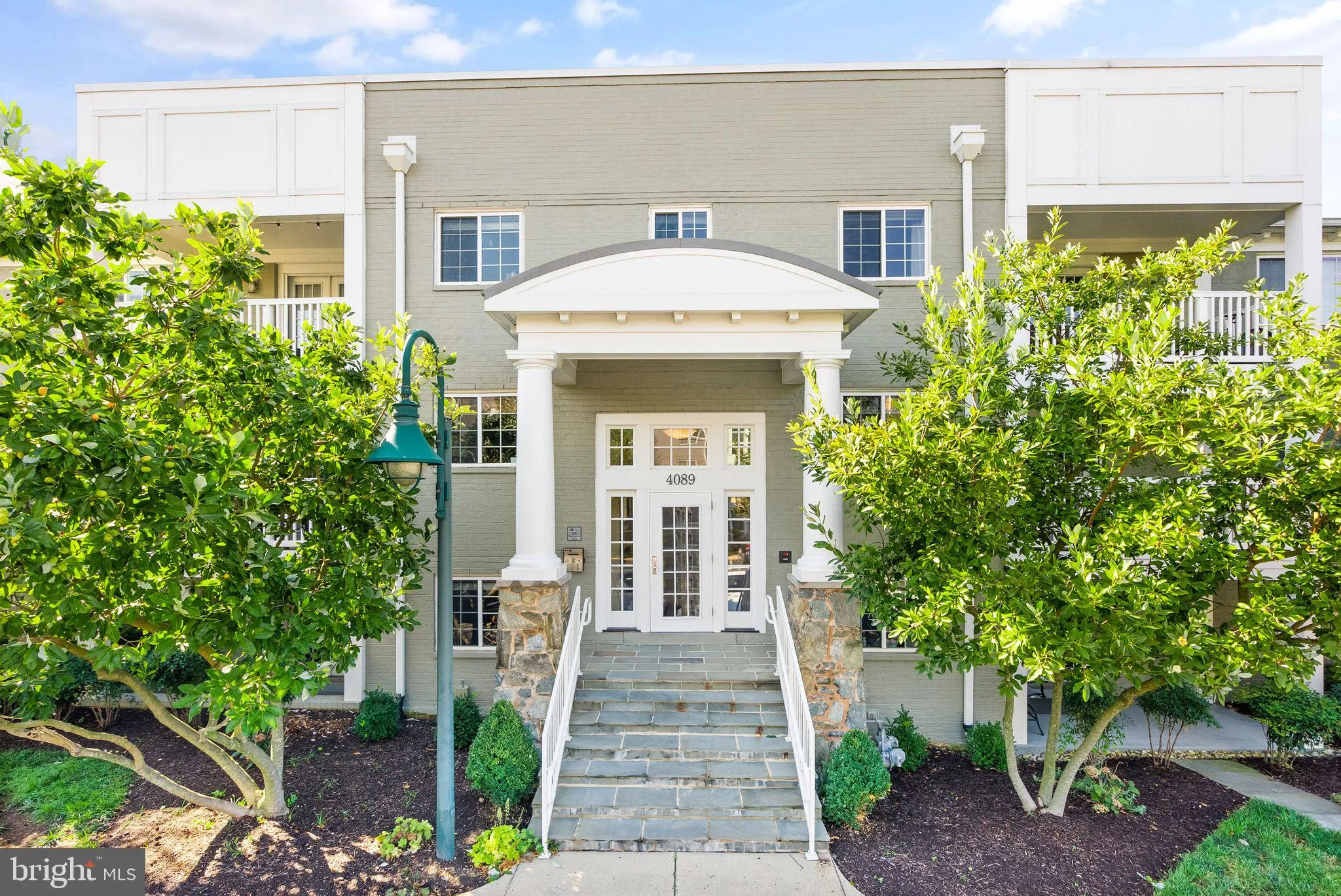 4089 FOUR MILE RUN DRIVE, Arlington, VA 22204