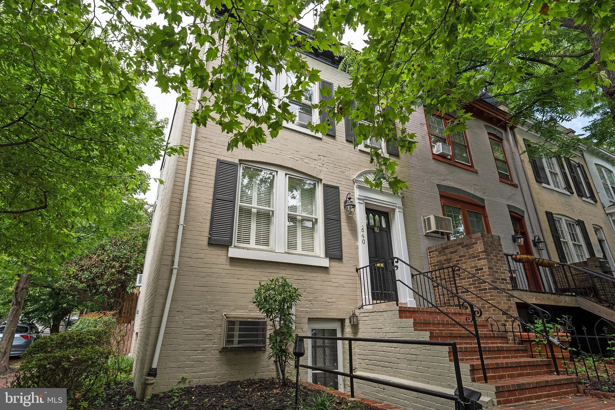 1640 33RD STREET, Washington, DC 20007
