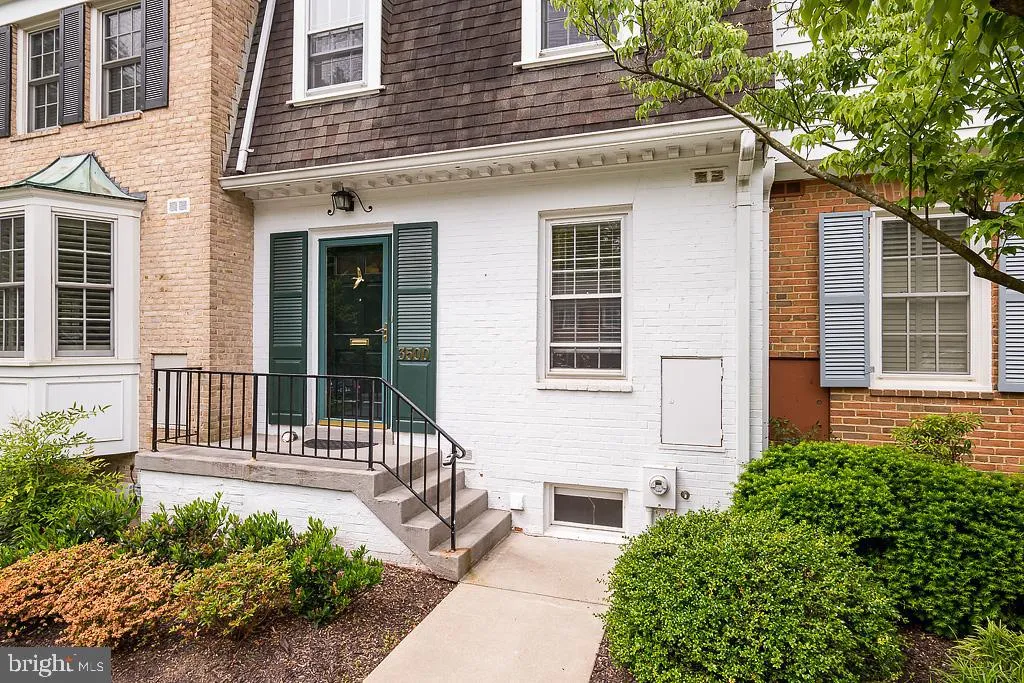 3500 HAMLET PLACE, Chevy Chase, MD 20815