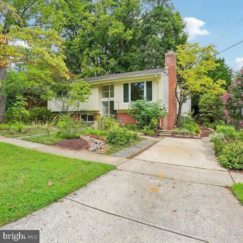 6511 CALLANDER DRIVE, Bethesda, MD 20817