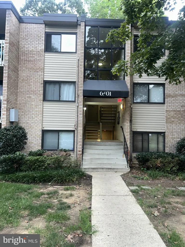 6301 HIL MAR DRIVE, District Heights, MD 20747