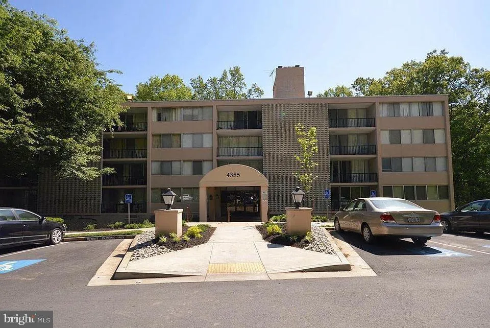 4355 IVYMOUNT COURT, Annandale, VA 22003