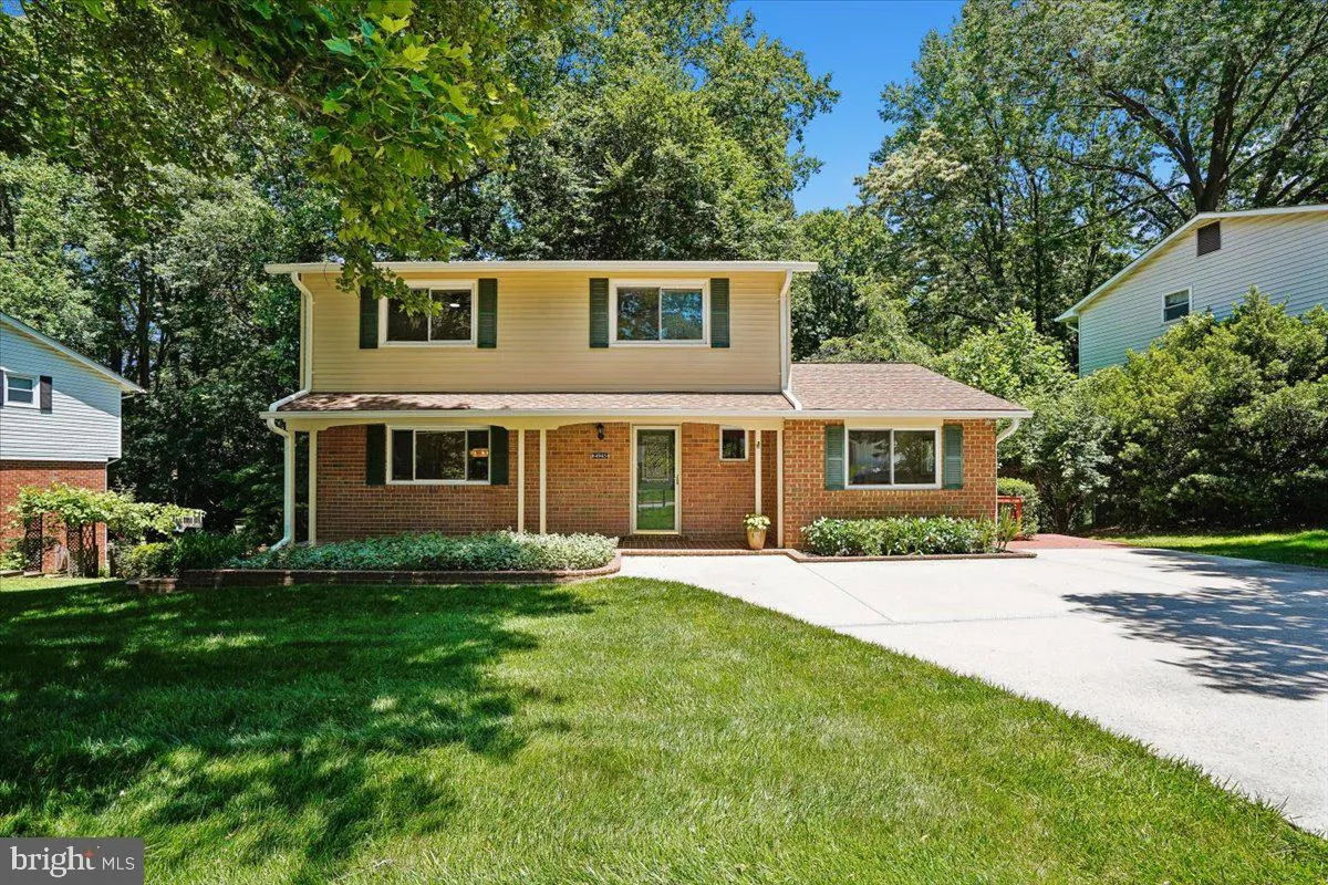 4945 GAINSBOROUGH DRIVE, Fairfax, VA 22032