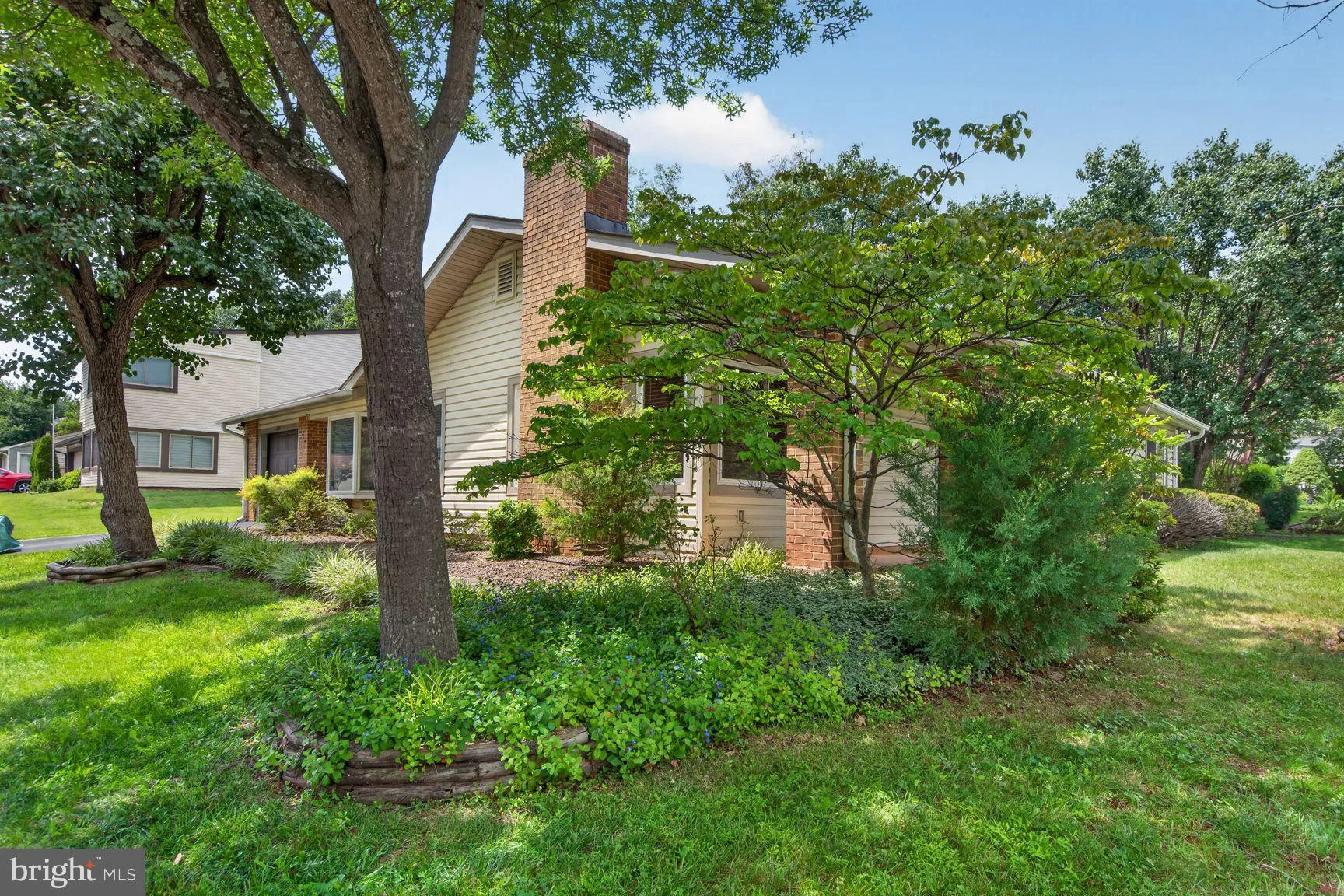323 AVONDALE DRIVE, Sterling, VA 20164