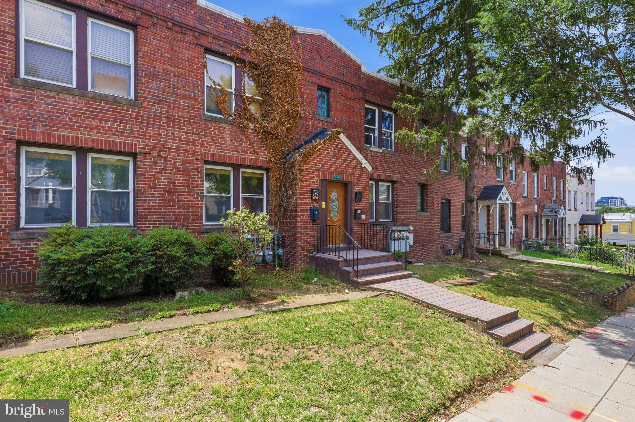 1231 PENN STREET, Washington, DC 20002