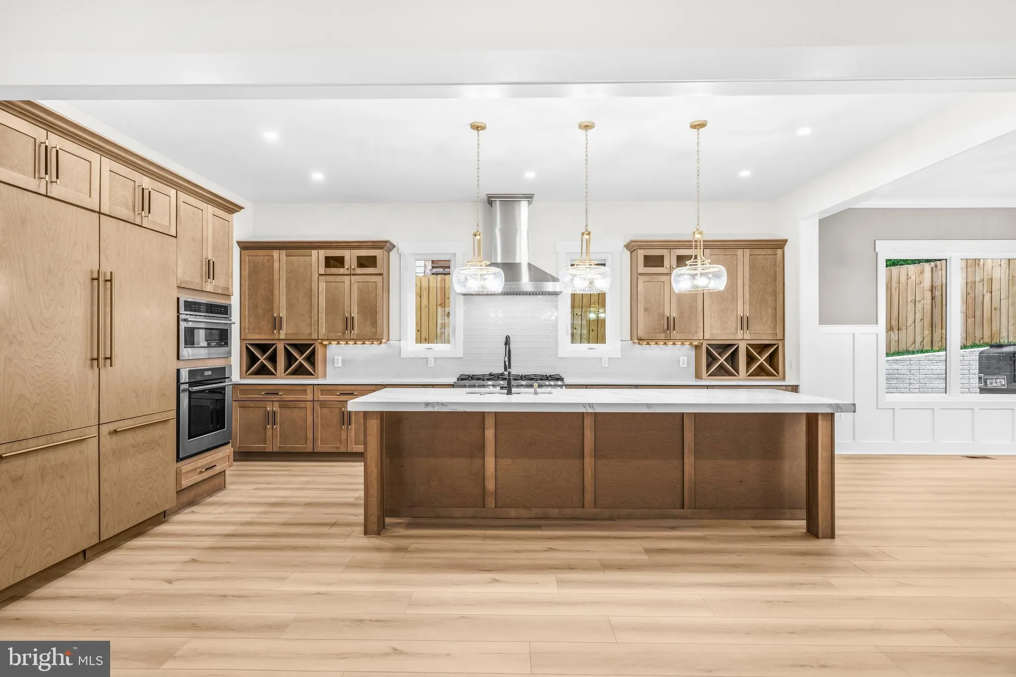 1905 TAYLOR STREET, Arlington, VA 22207