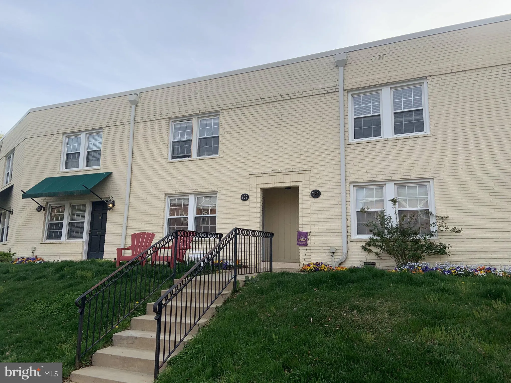 732 OAKLAND STREET, Arlington, VA 22203