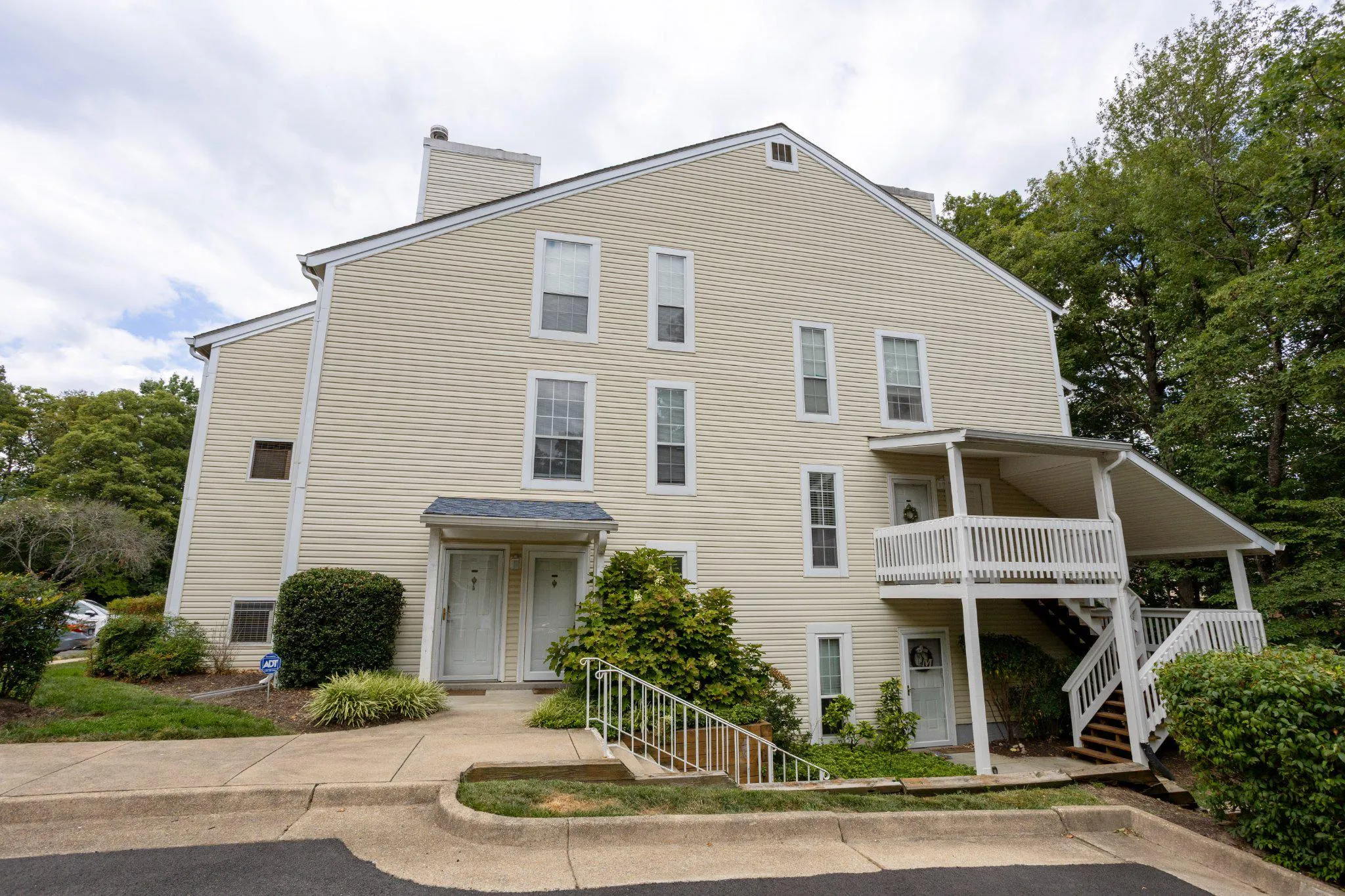 11966 CARDAMOM, Woodbridge, VA 22192