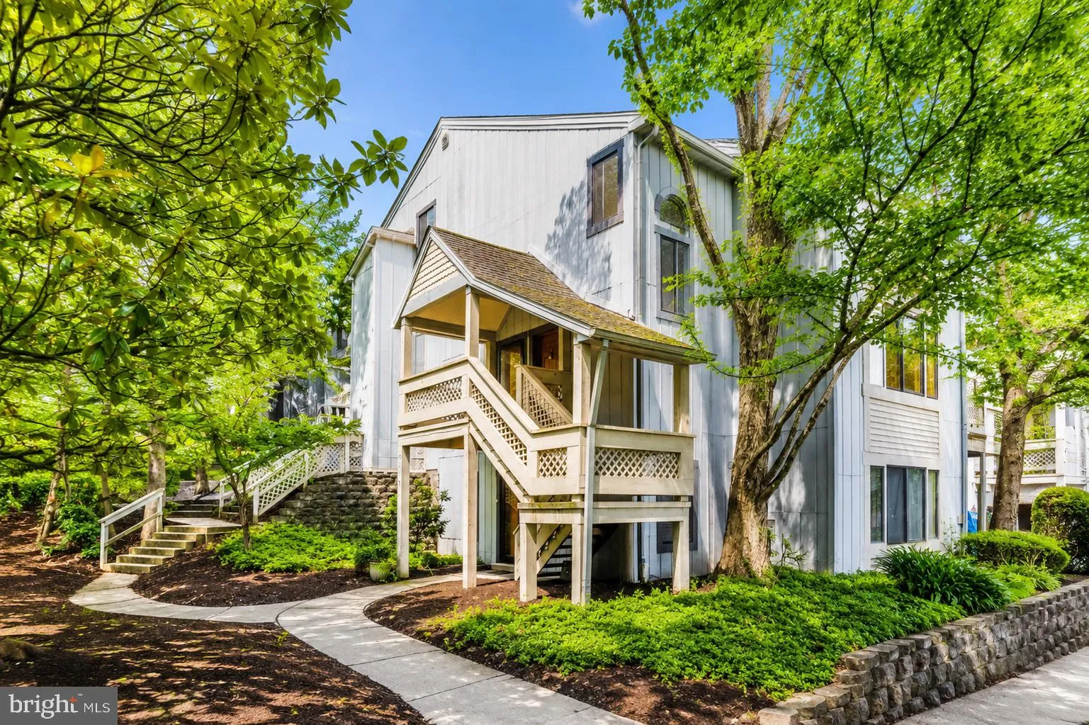 946 WINDBROOKE DRIVE, Gaithersburg, MD 20879