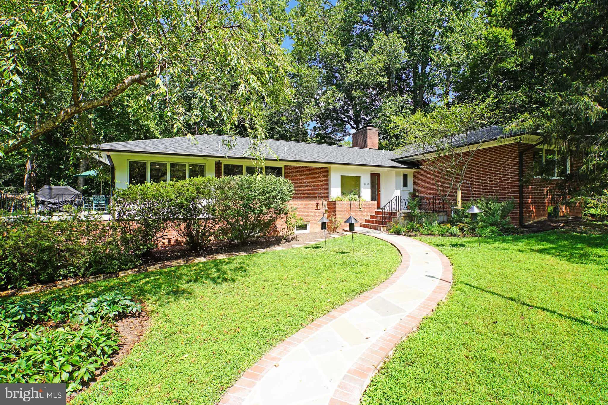 9233 FARNSWORTH DRIVE, Potomac, MD 20854