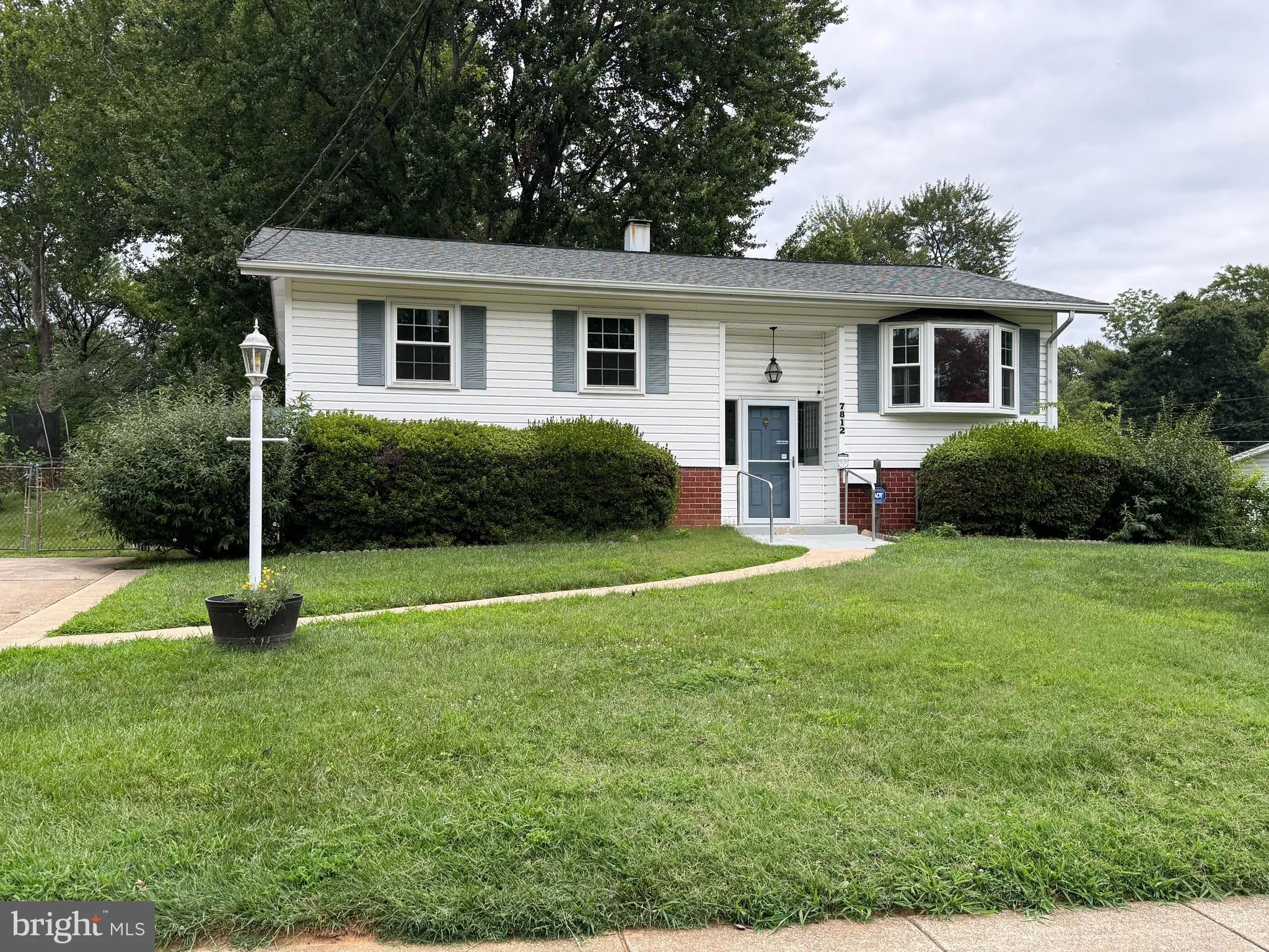 7812 ROYSTON STREET, Annandale, VA 22003