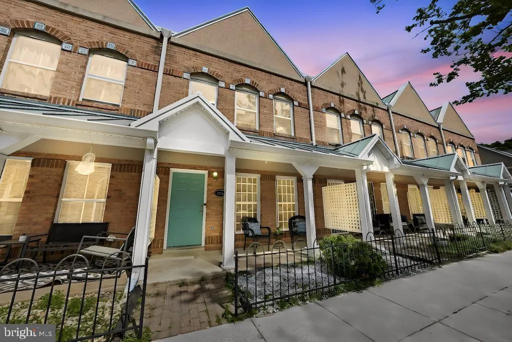 616 PARKSIDE PLACE, Washington, DC 20019