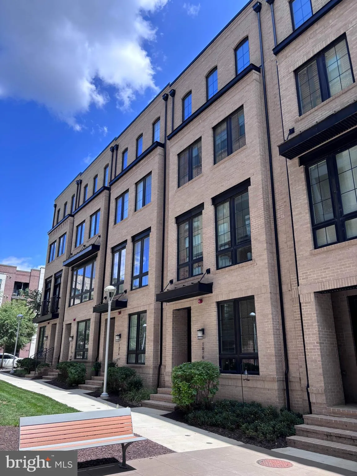 1876 EASTERLY ROAD, Reston, VA 20190