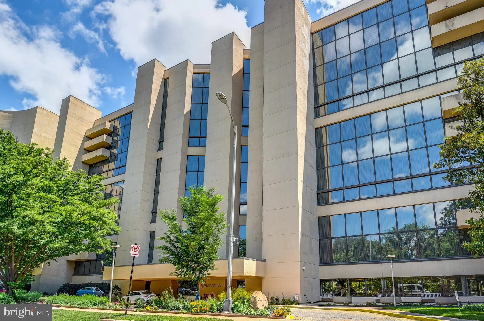 1101 ARLINGTON RIDGE ROAD, Arlington, VA 22202