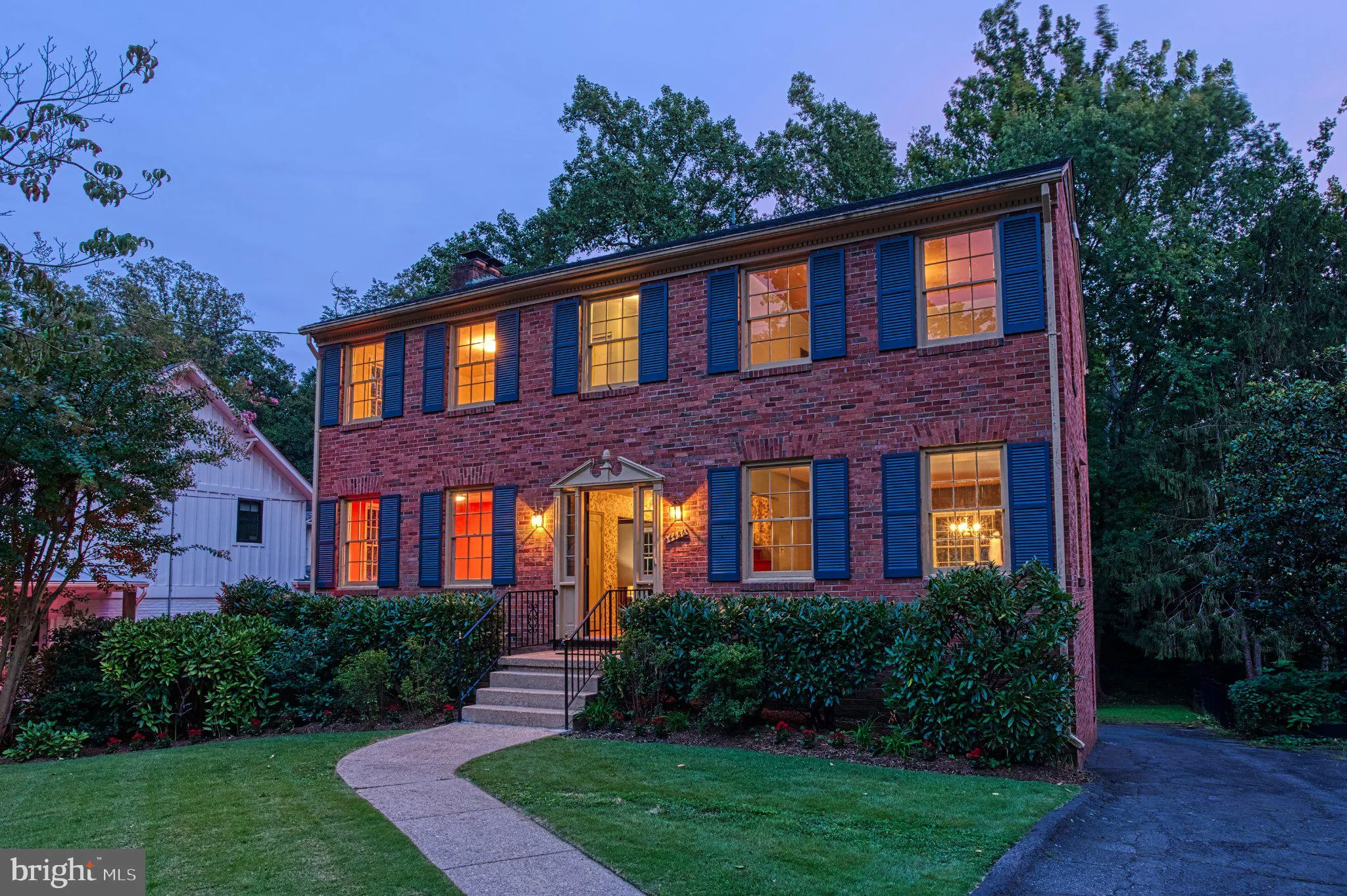 4456 38TH STREET, Arlington, VA 22207