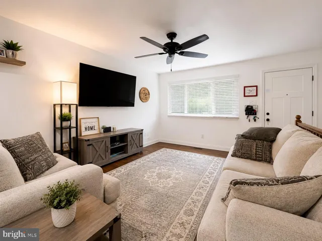 13135 Haddock Rd, Woodbridge, Virginia 22193