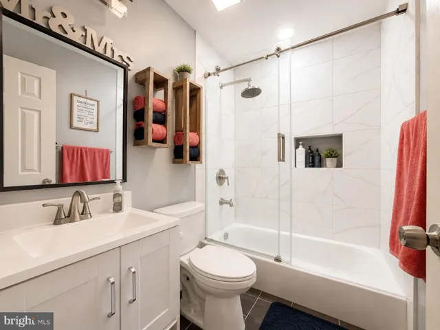 13135 Haddock Rd, Woodbridge, Virginia 22193