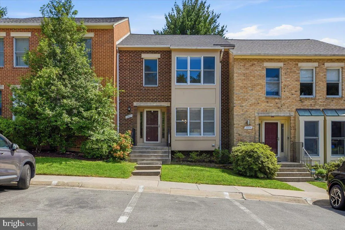 4902 CLOISTER DRIVE, North Bethesda, MD 20852