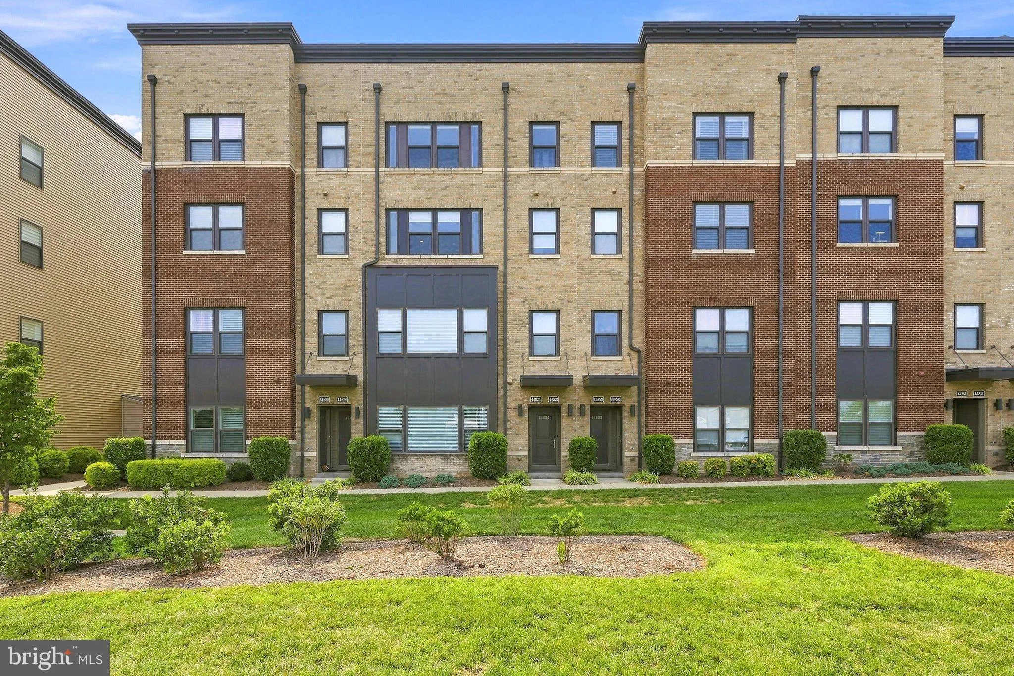 44824 TIVERTON SQUARE, Ashburn, VA 20147