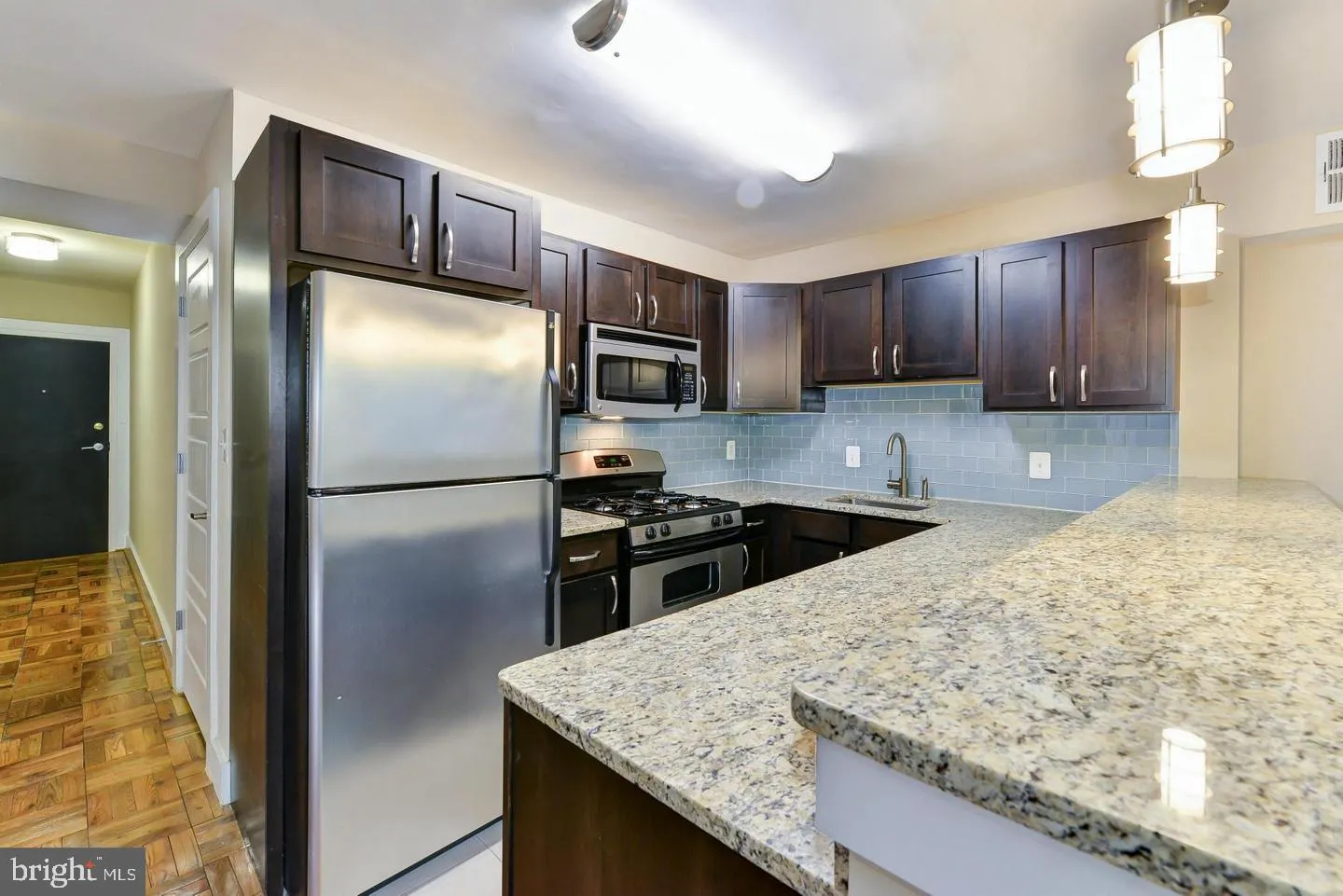 2911 NEWARK STREET, Washington, DC 20008